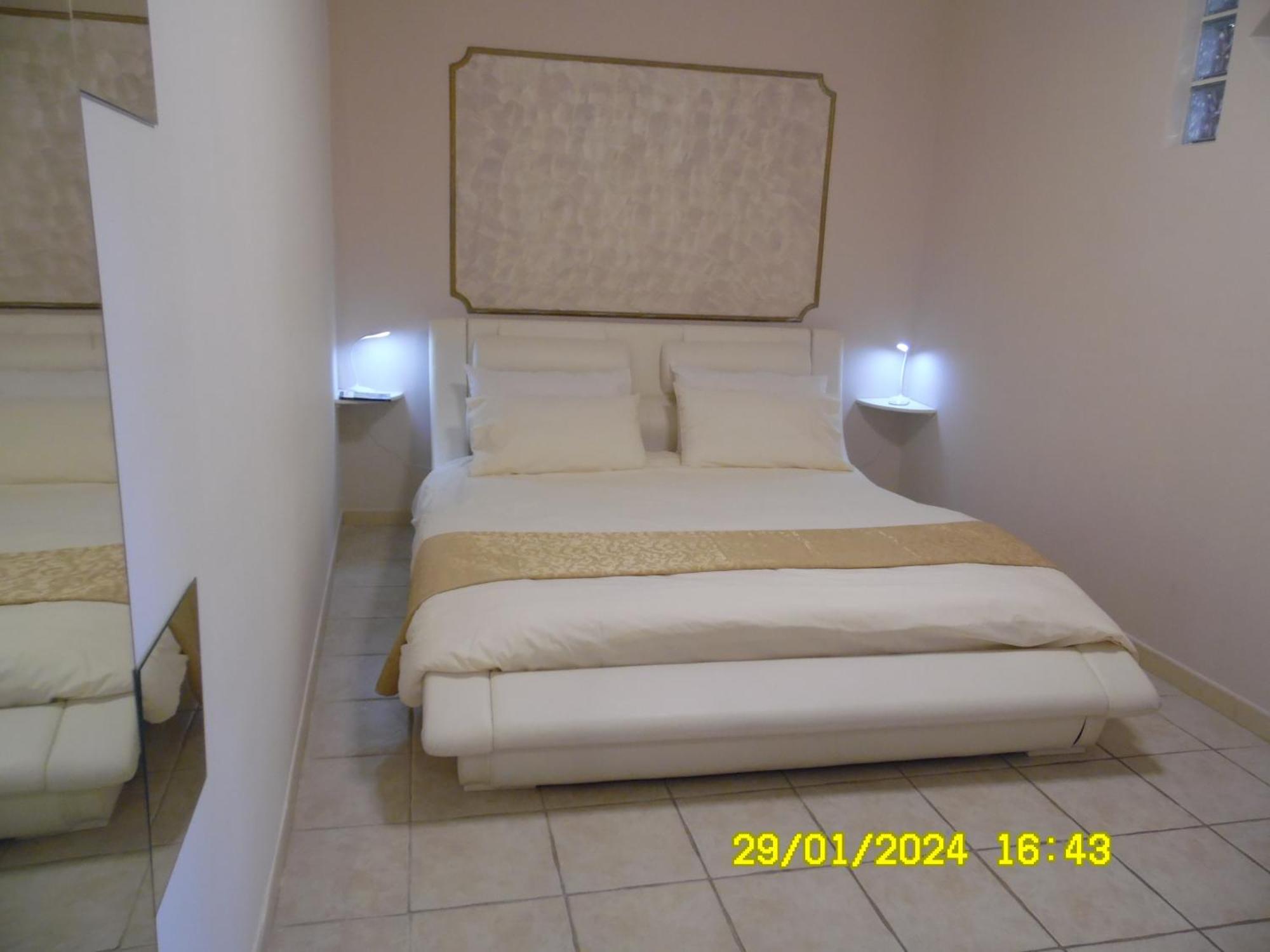 La Casa Di Giuditta - B&B Casa Vacanze - Ramacca מראה חיצוני תמונה