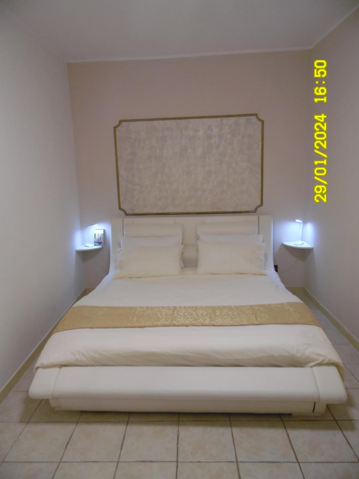 La Casa Di Giuditta - B&B Casa Vacanze - Ramacca מראה חיצוני תמונה